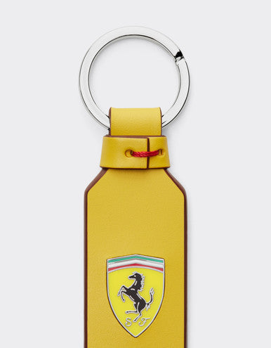 Essential leather Keyring W/ logo