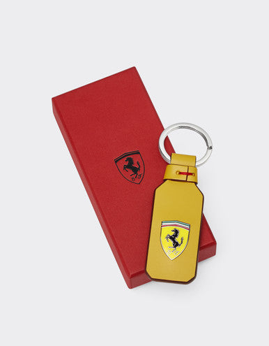 Essential leather Keyring W/ logo
