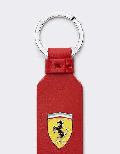 Essential leather Keyring W/ logo