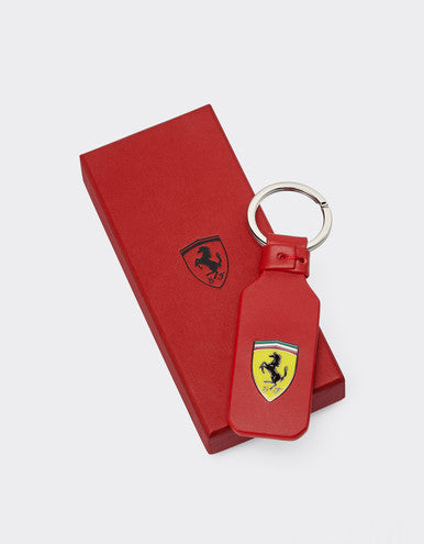 Essential leather Keyring W/ logo