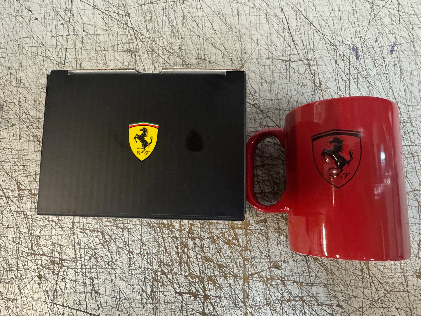 ESSENTIAL MUG 3D SHIELD